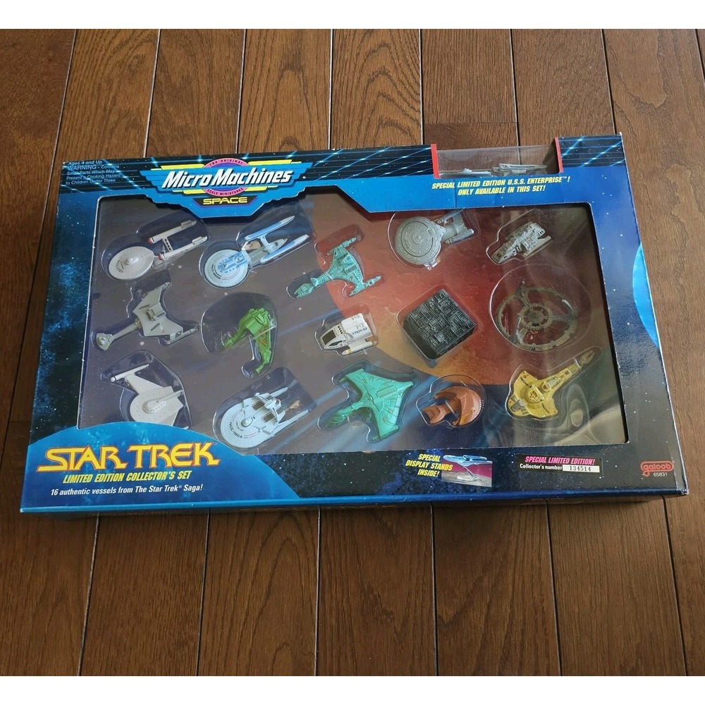 Vtg 1993 Micro Machines Star Trek Limited Edition Collector Set 16 Ships 658